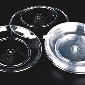 食品吸(xi)塑包裝